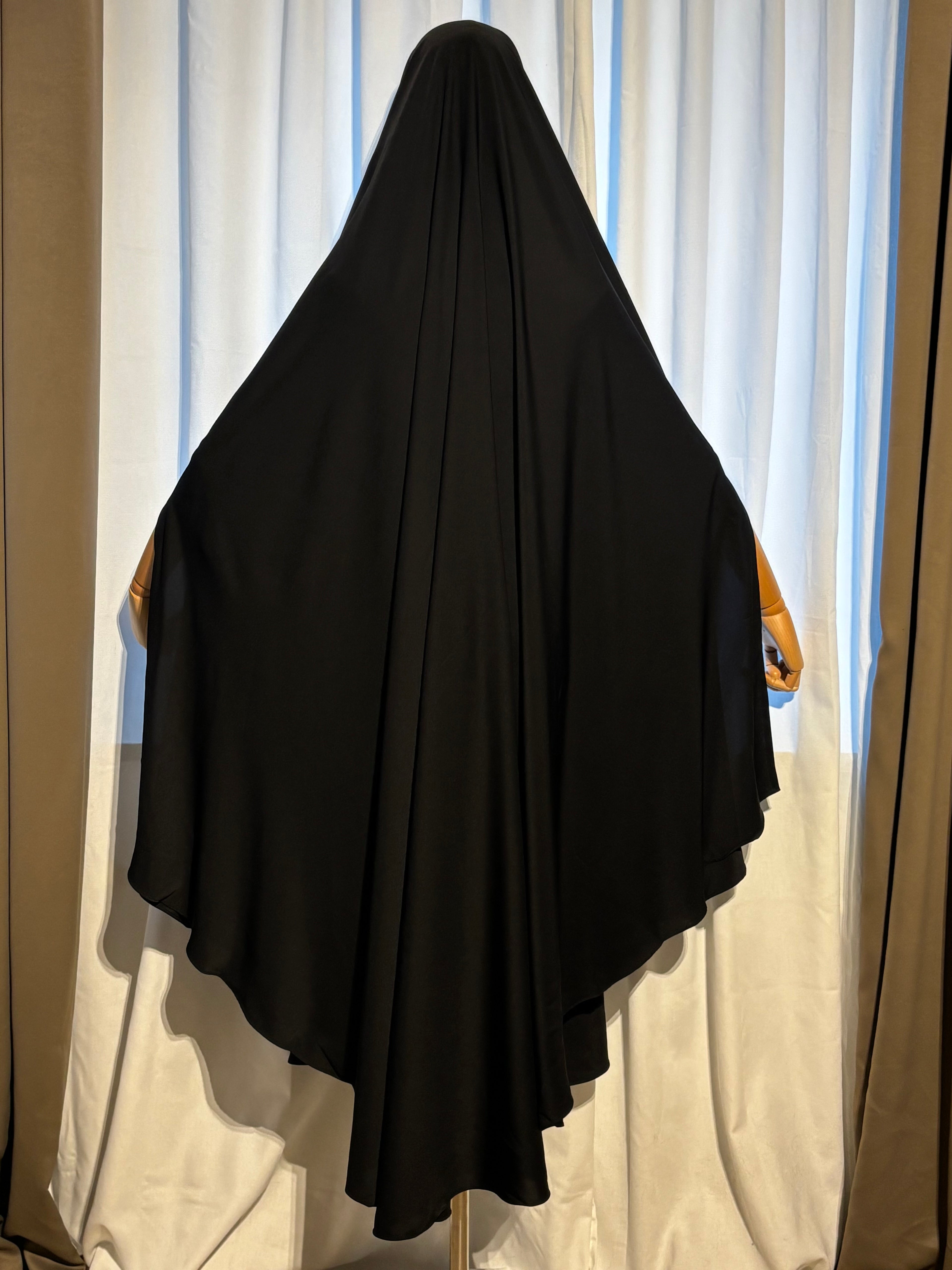 Svart Slit-Khimar