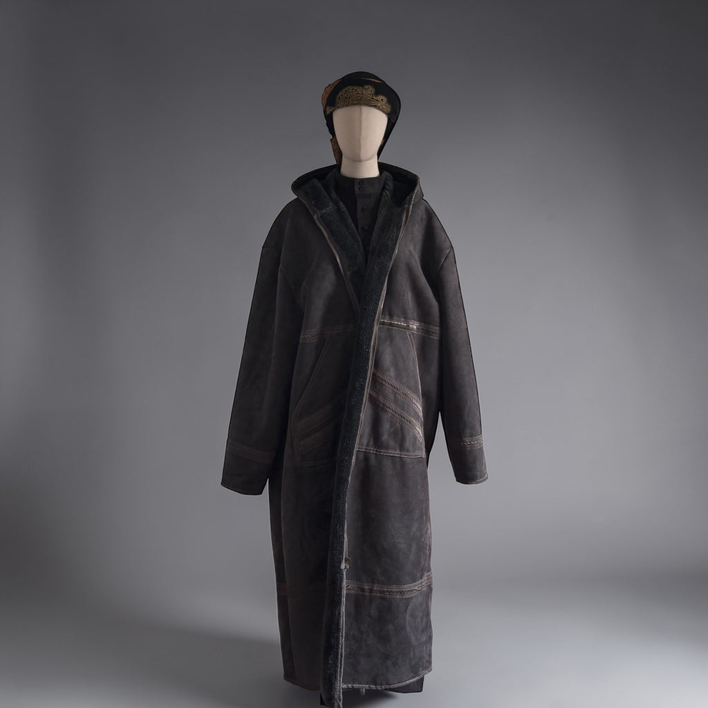 Farwa bisht- Black
