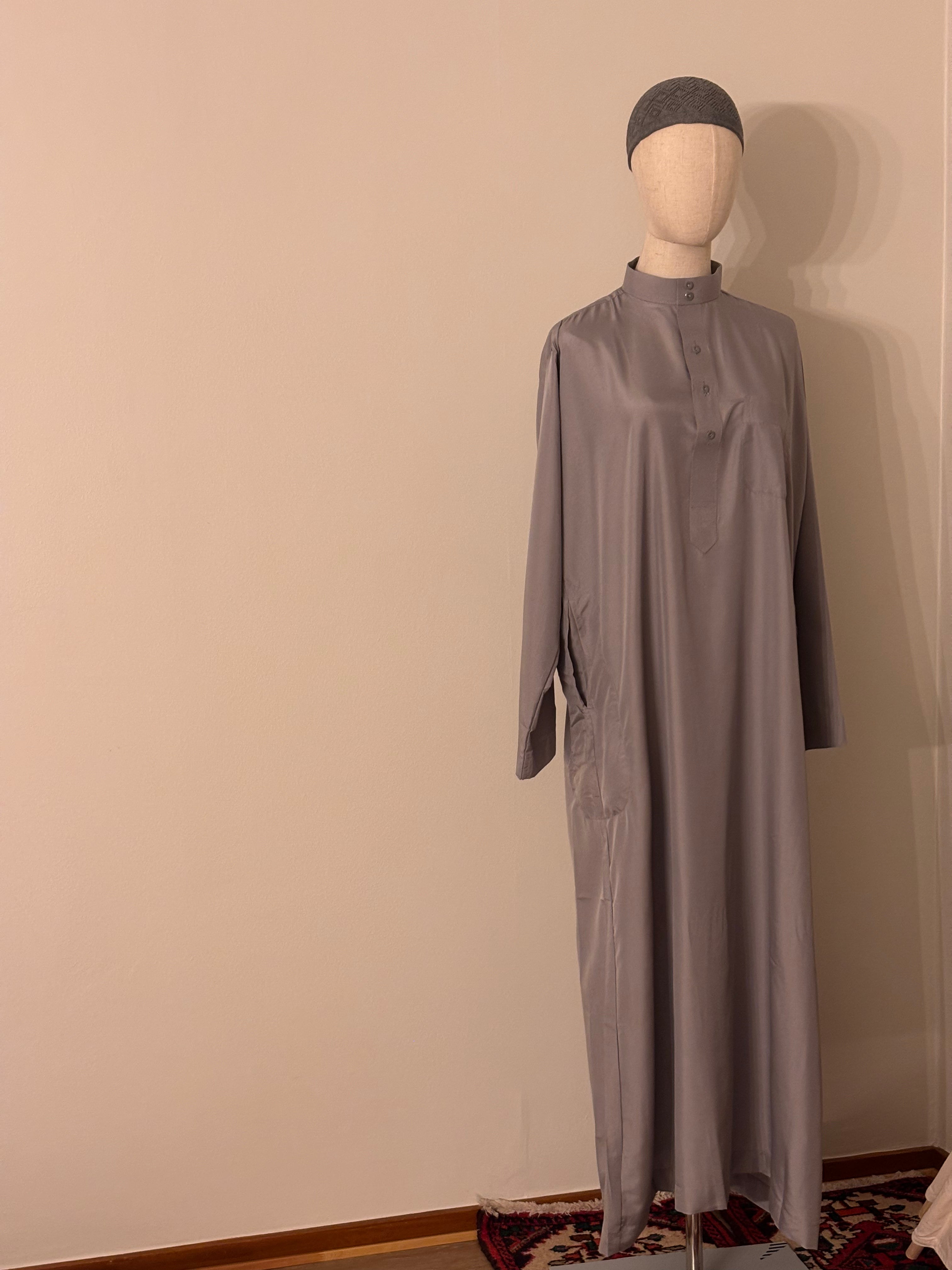 Saudi Thobe - Grey