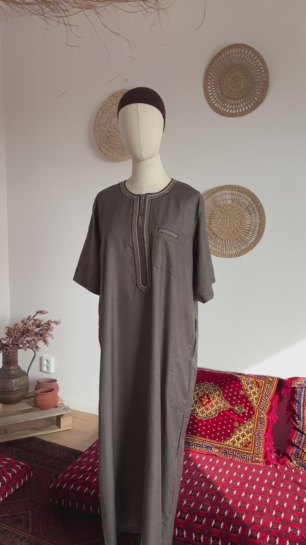 Desert Breeze Short Sleeve Thobe – Brown
